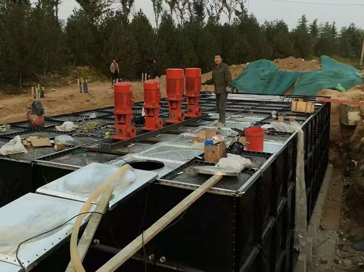 小區地埋式拼接水箱